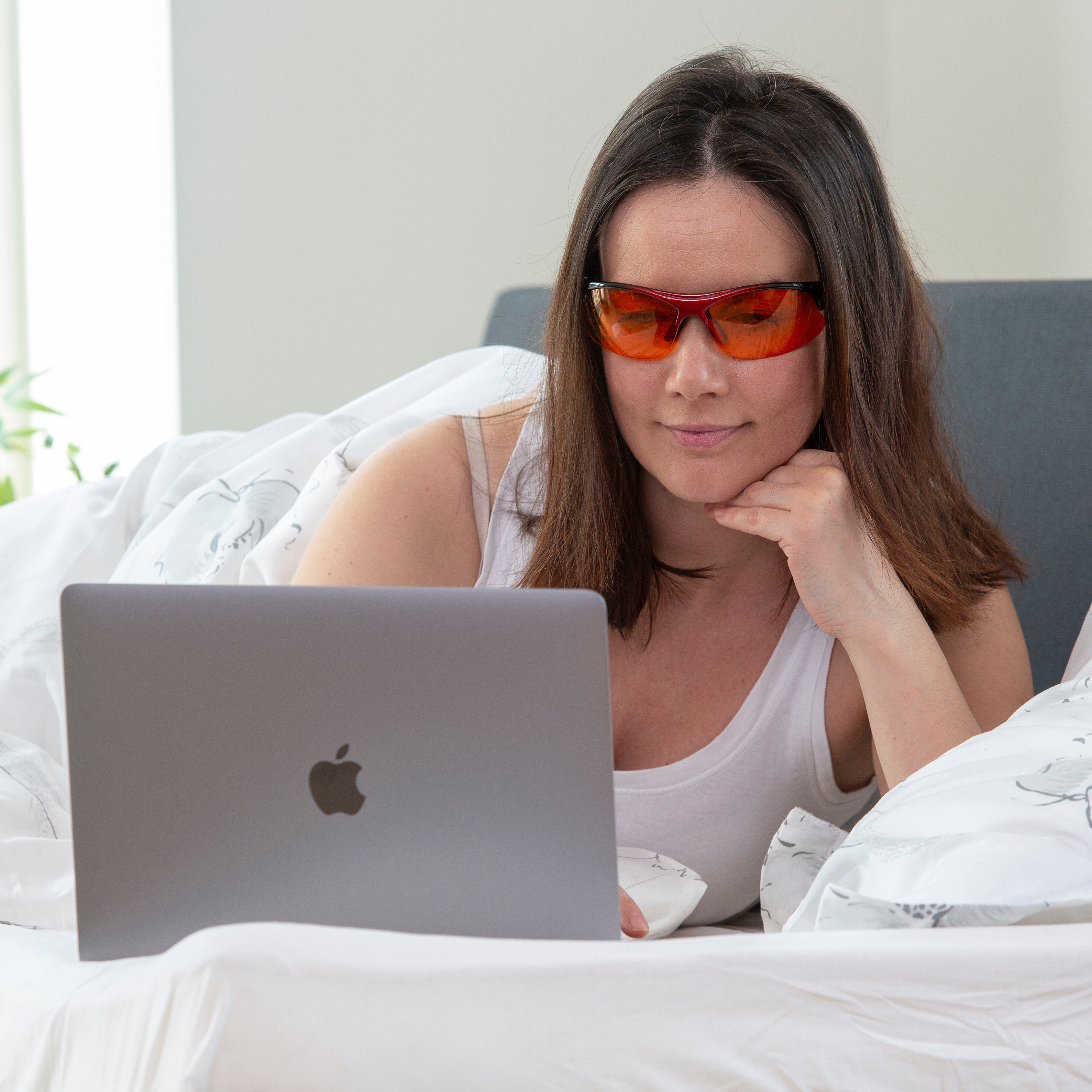 MelaMedic® sertificētas miega brilles BERLĪNĒ