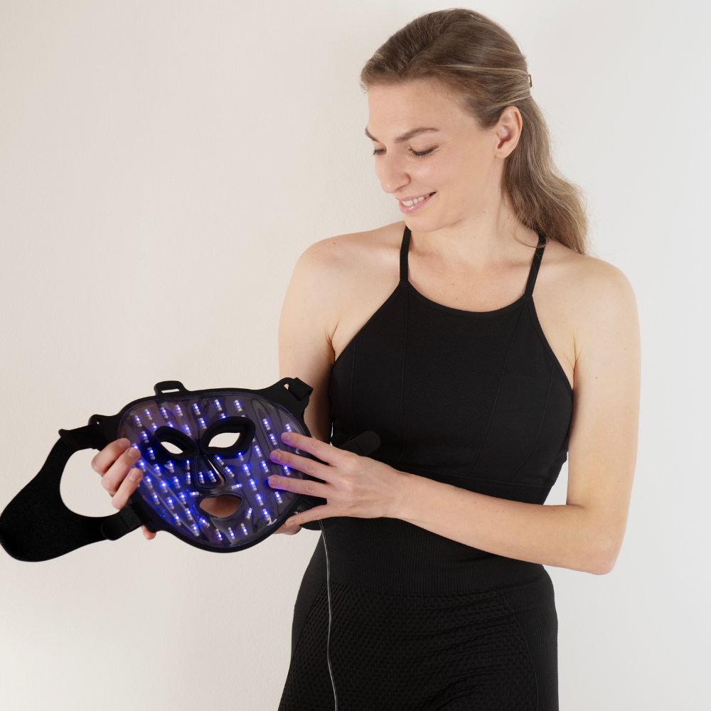 Nordic Therm® četru viļņu garumu LED gaismas terapijas maska ar zilu un dzeltenu gaismu