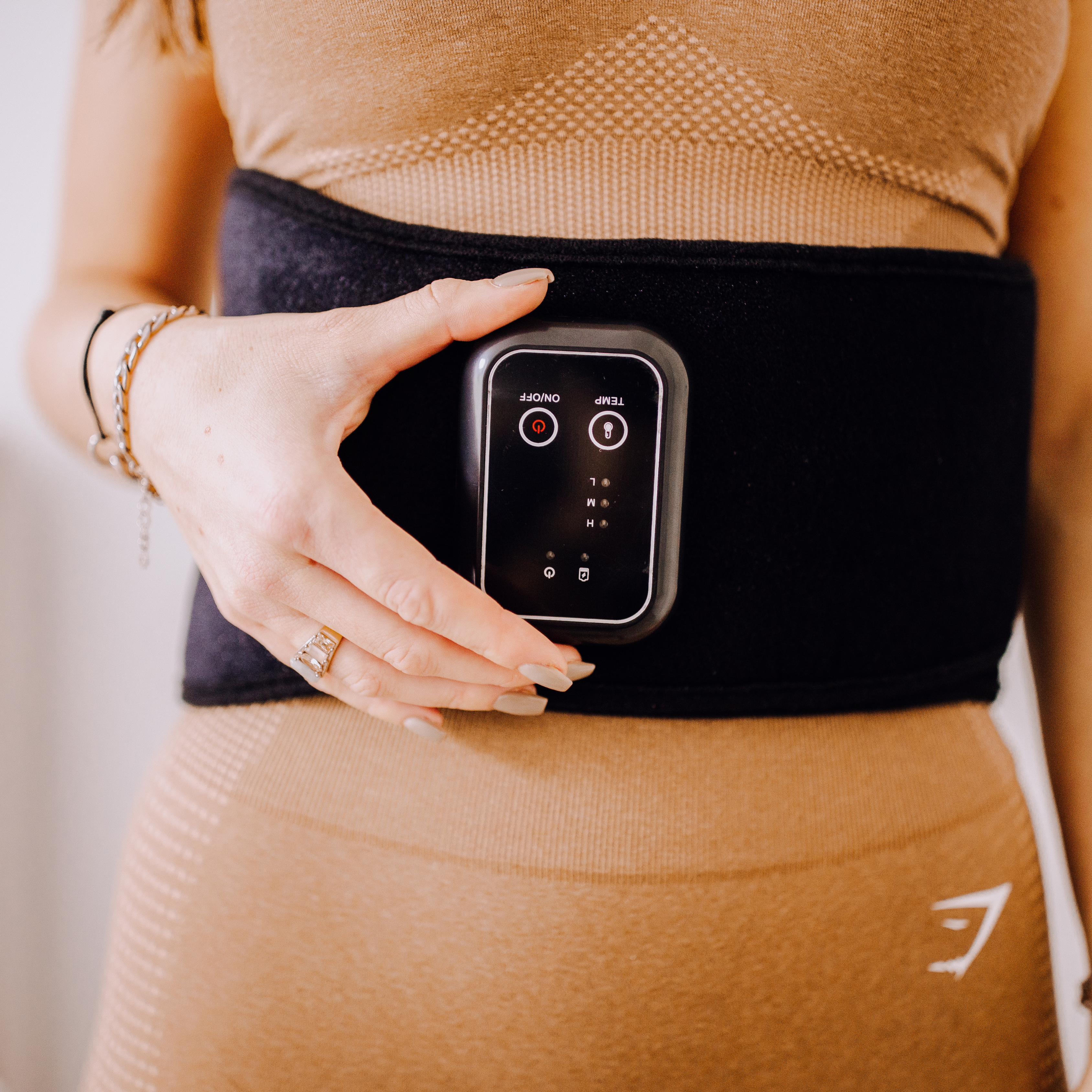 LIROMA® SHIELD sarkanās gaismas terapijas muguras josta