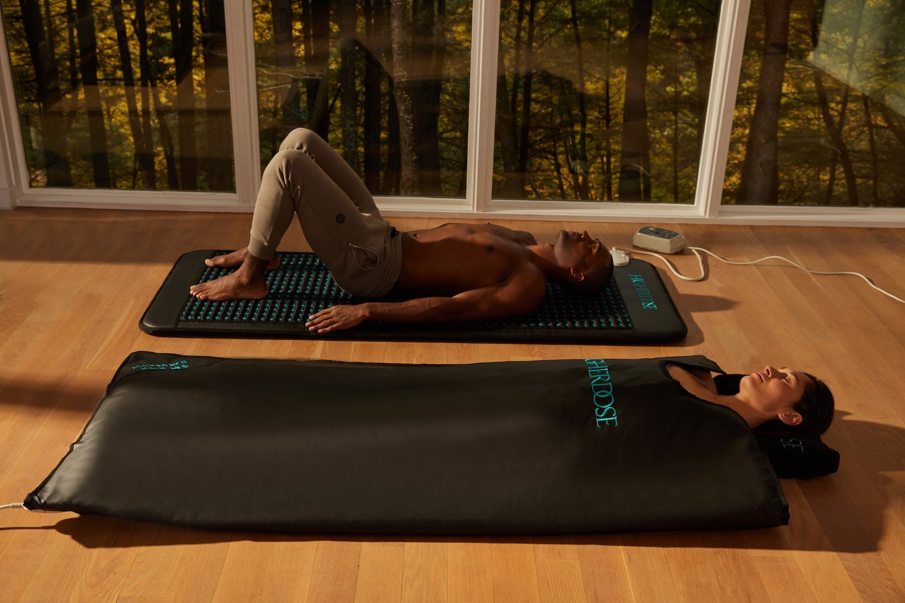 HigherDOSE® infrasarkanā ķermeņa sauna