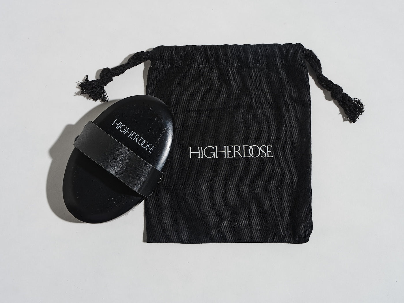 HigherDOSE® uzlādējoša vara ķermeņa birste