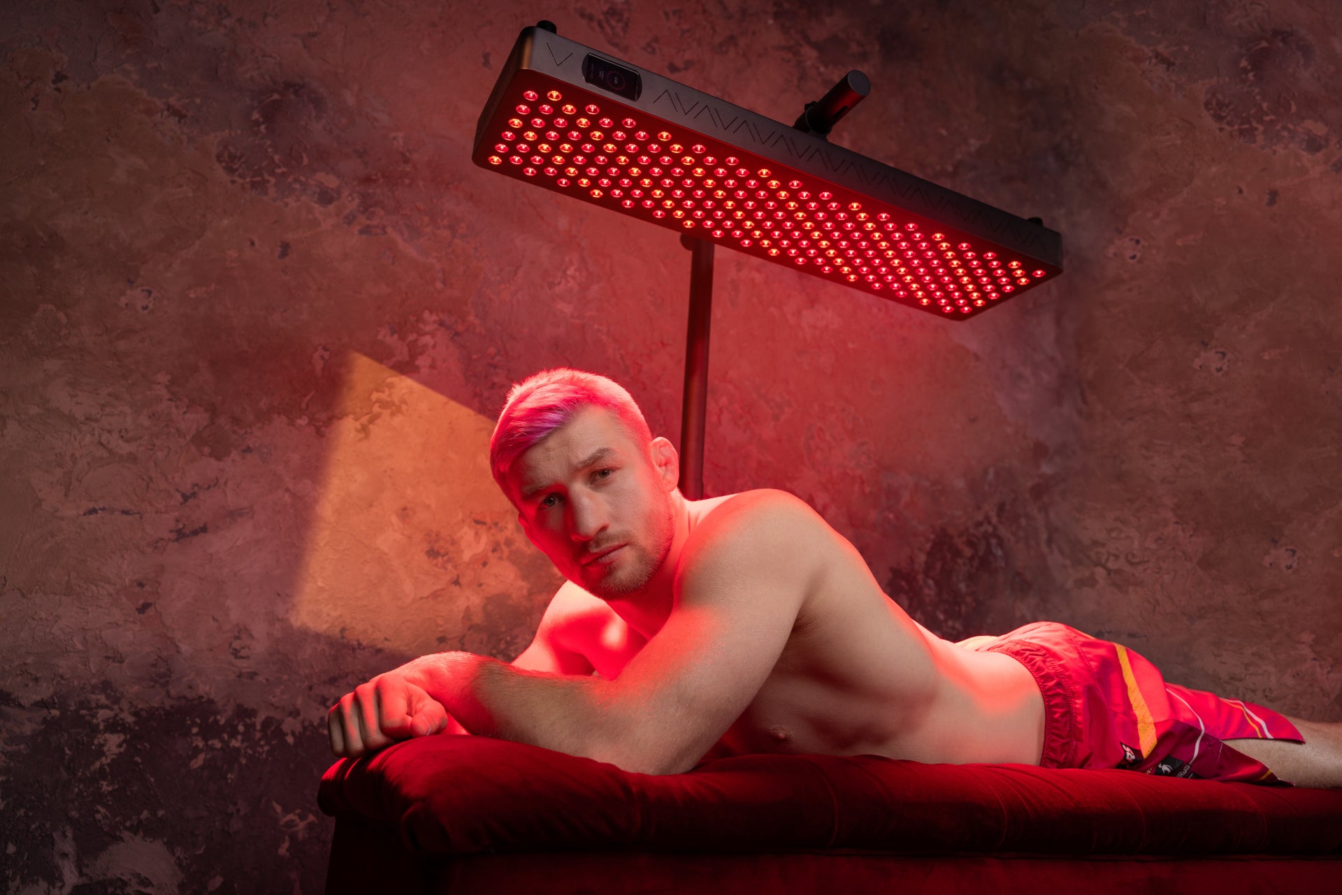 MITO LIGHT® Biohacker 4.0 red and near infrared lamp