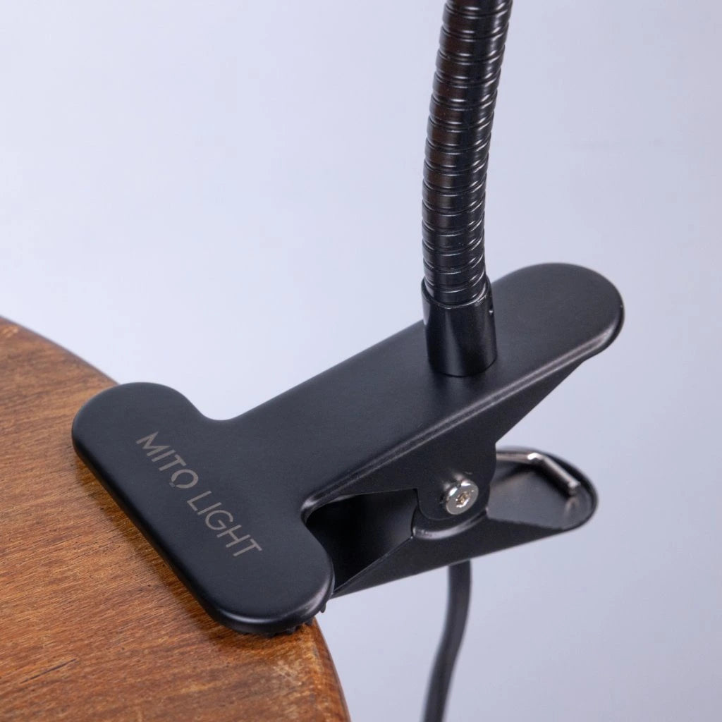 MITO LIGHT® Flex Lamp – elastīgs turētājs Bulb 4.0 un 5.0 lampām