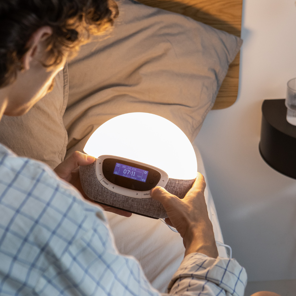 Bodyclock Shine 300 – light alarm clock with radio, white noise and 15 sounds