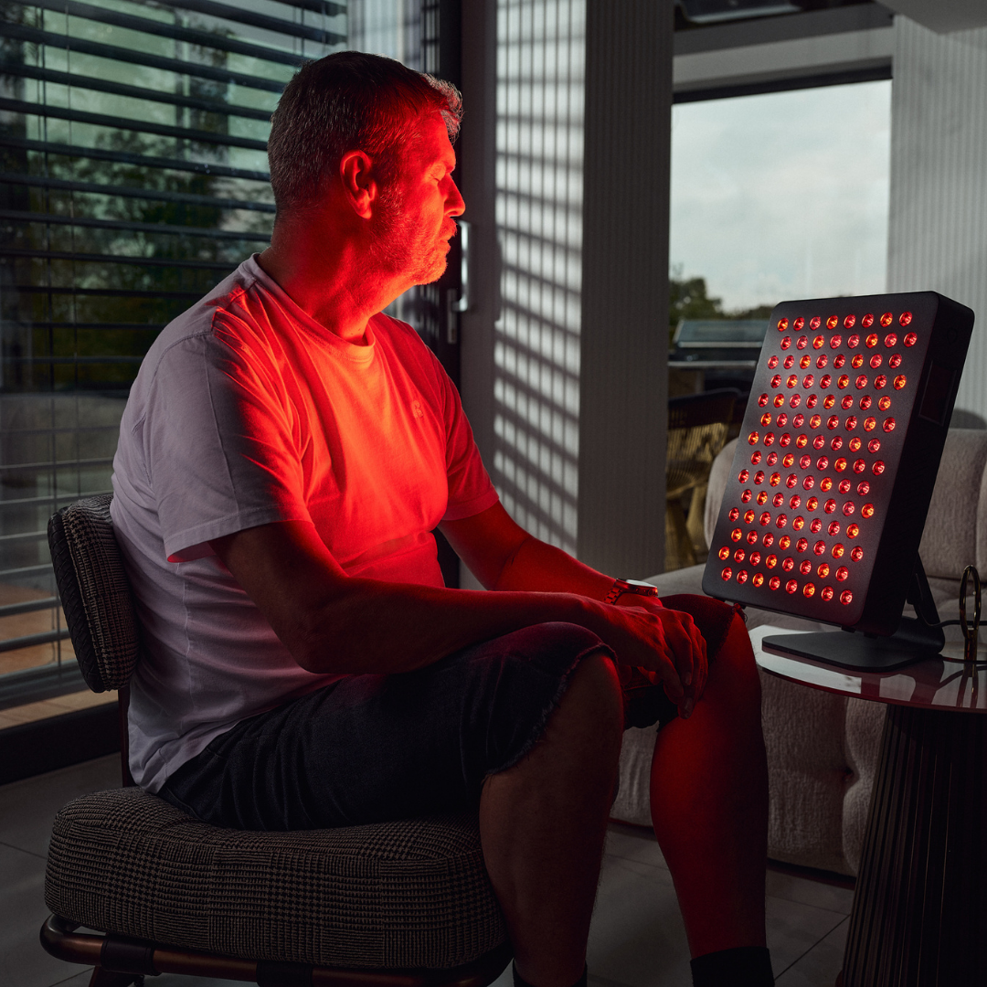 MITO LIGHT® Starter 5.0 sarkanās gaismas un tuvā infrasarkanā starojuma panelis