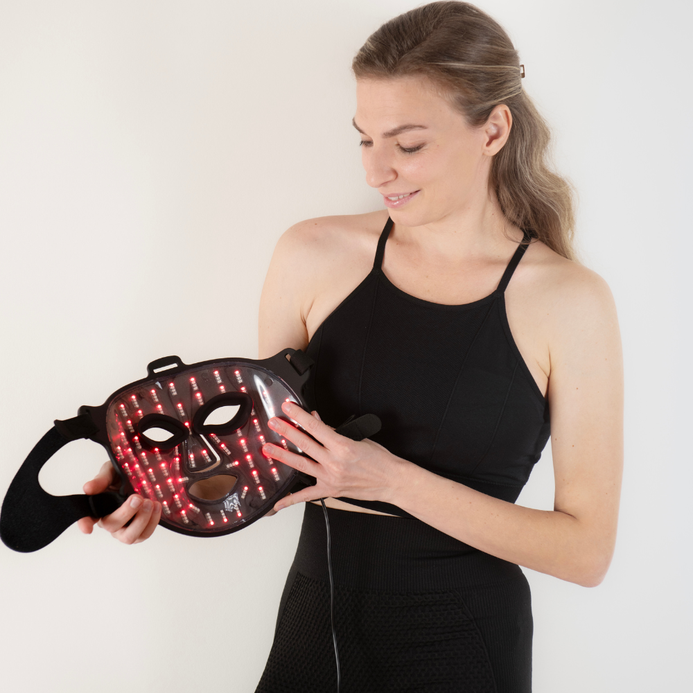 Nordic Therm® četru viļņu garumu LED gaismas terapijas maska ar zilu un dzeltenu gaismu